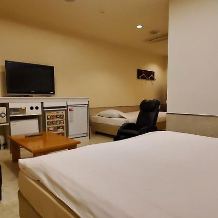 Hotel Golf Tsunashima (Adults Only) Γιοκοχάμα Εξωτερικό φωτογραφία